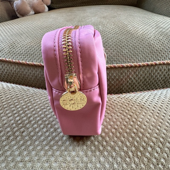 Stony Clover Lane customized mini pouch in mauve - Picture 3 of 5